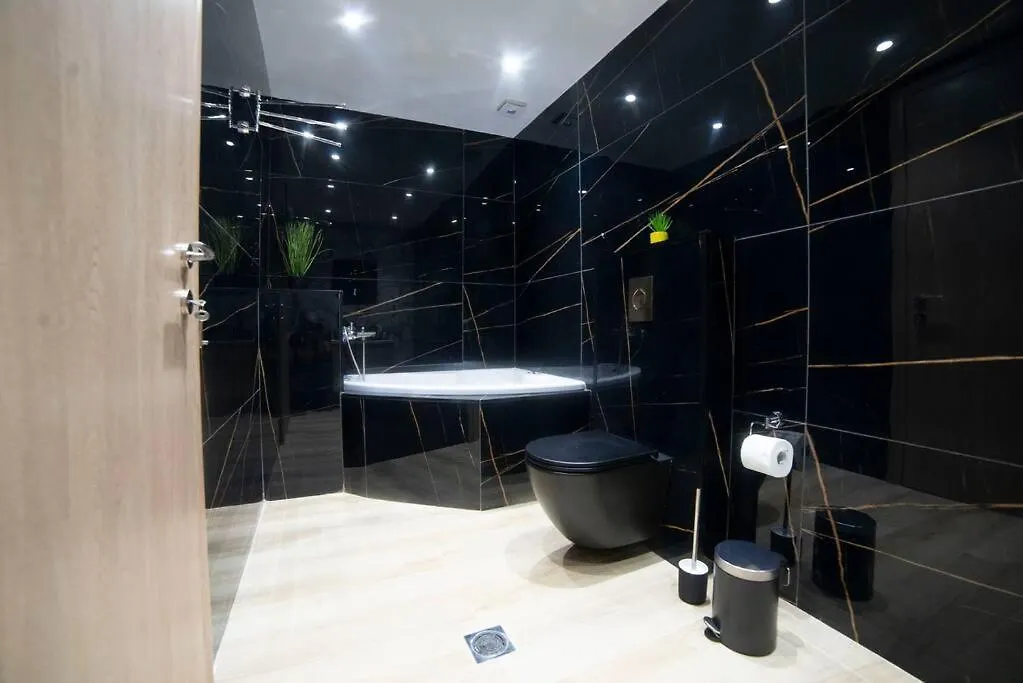 Coloris Aureus Room Thessaloniki Apartment
