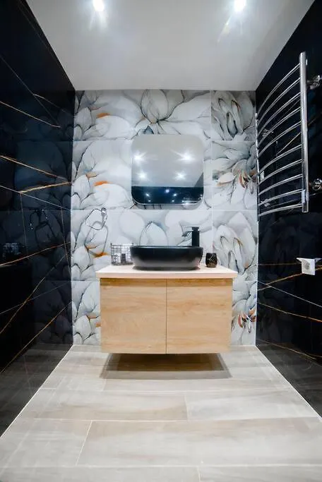 Apartment Coloris Aureus Room Thessaloniki Greece